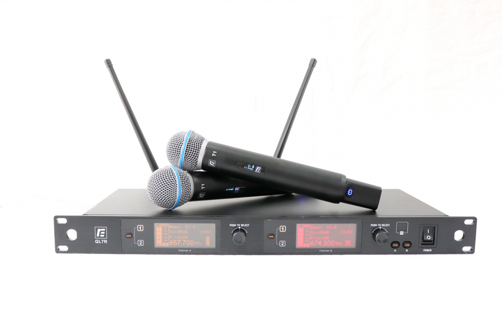 RFIntell QL7R/T1-A 651,800-683,400 МГц 2-канальная радиосистема с 2-мя ручными микрофонами в Калининграде